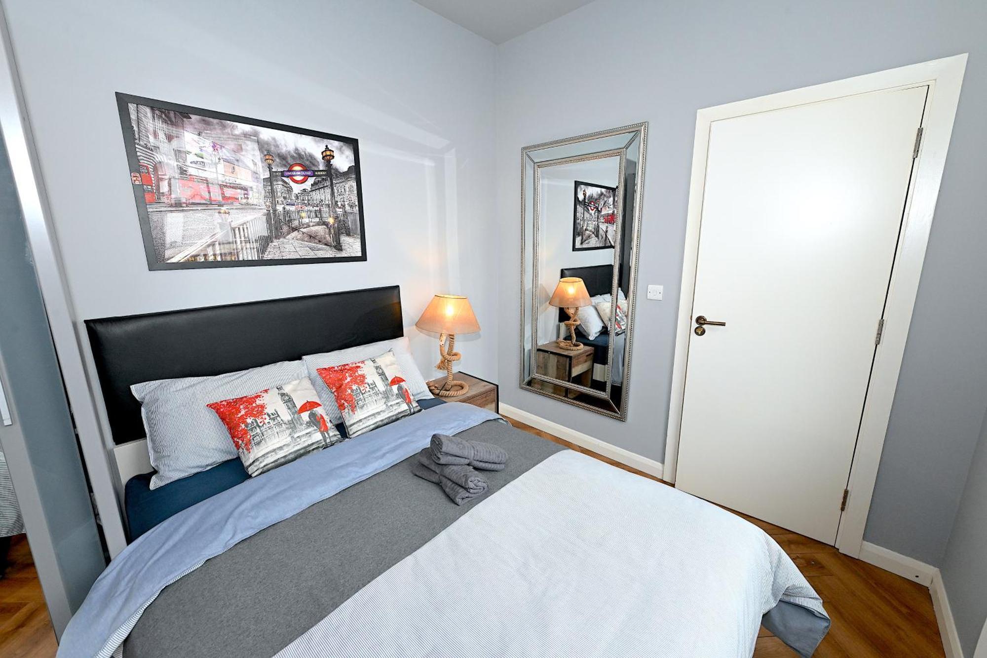 Appartamento 1 Bedroom Flat In Wood Piccadilly Line Londra
