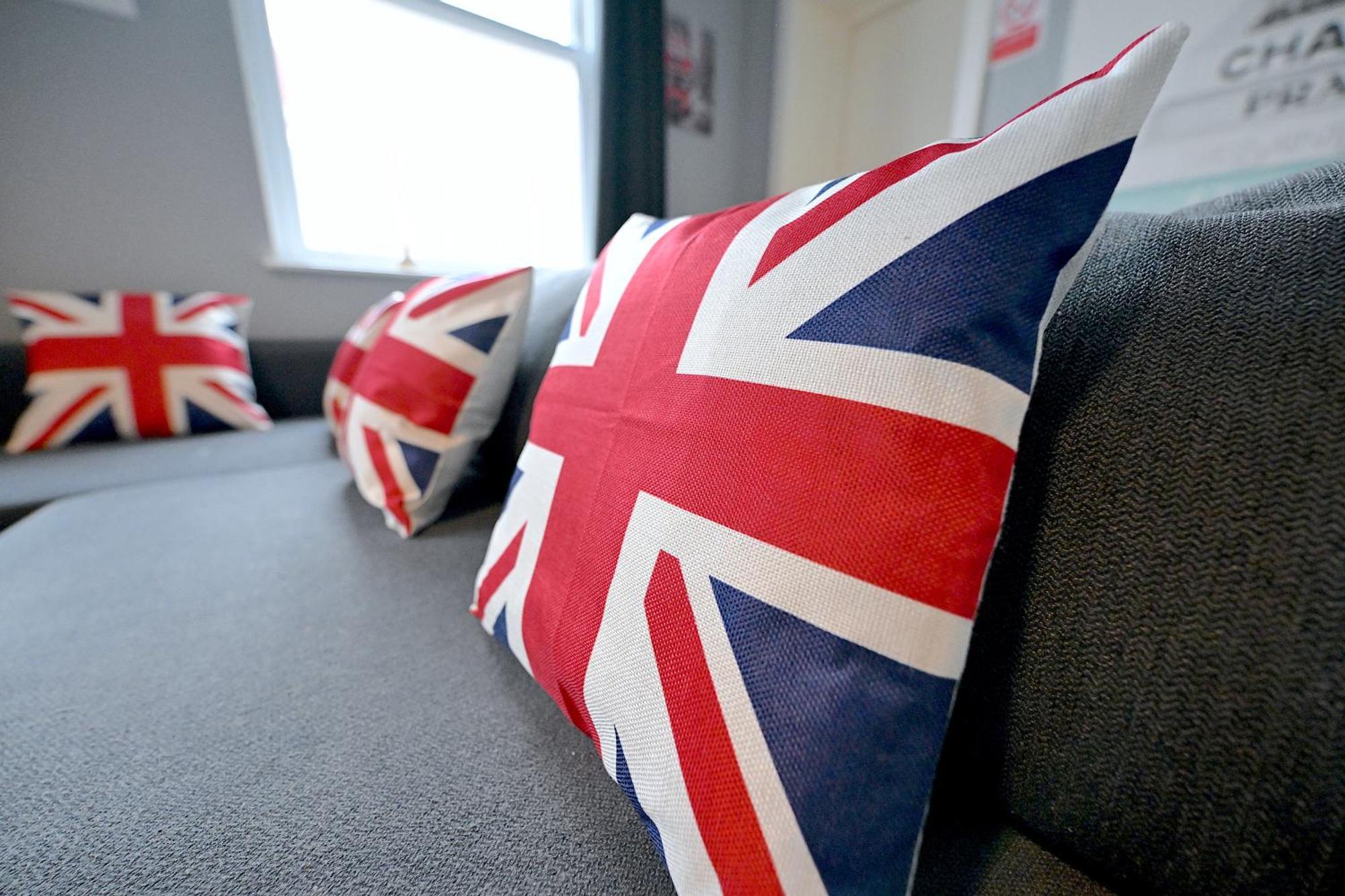 1 Bedroom Flat In Wood Piccadilly Line Appartamento *
